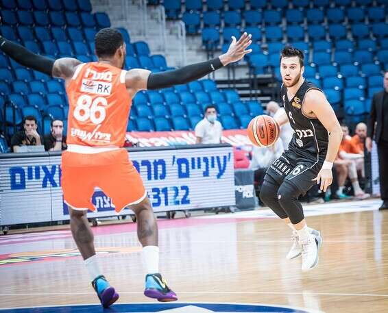 צילום: עודד קרני